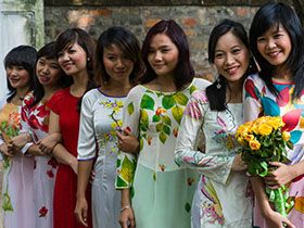 你是要娶越南新娘？還是想花錢為越南店添加新貨色？